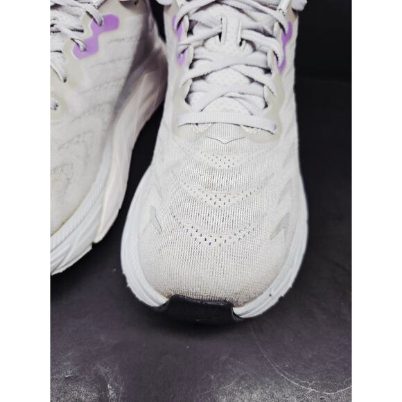 Hoka Women 10.5 Comfy footwear - Picture 2 of 10